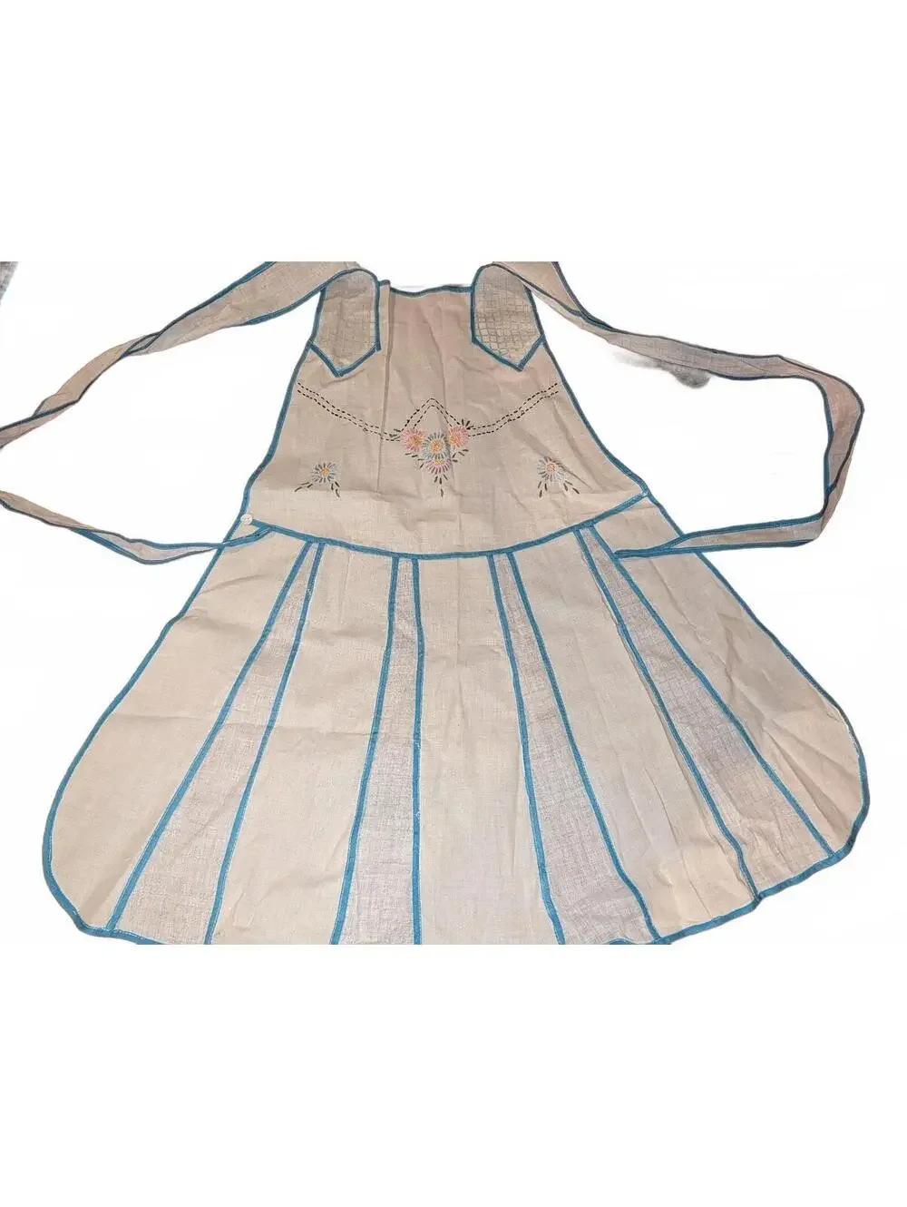 Vintage Embroidered Cotton Apron with Blue Trim and Floral Design